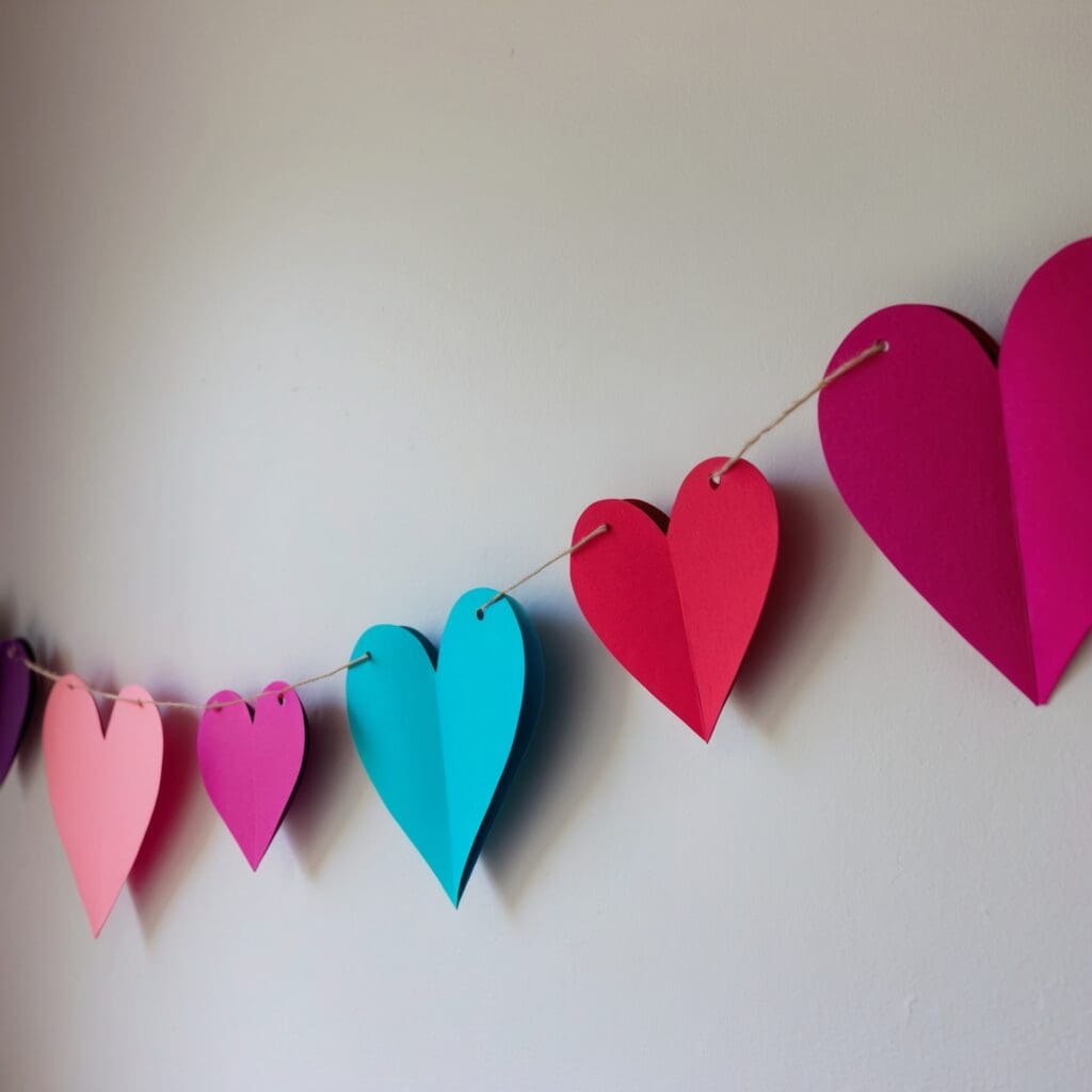 Peper heart garland 1